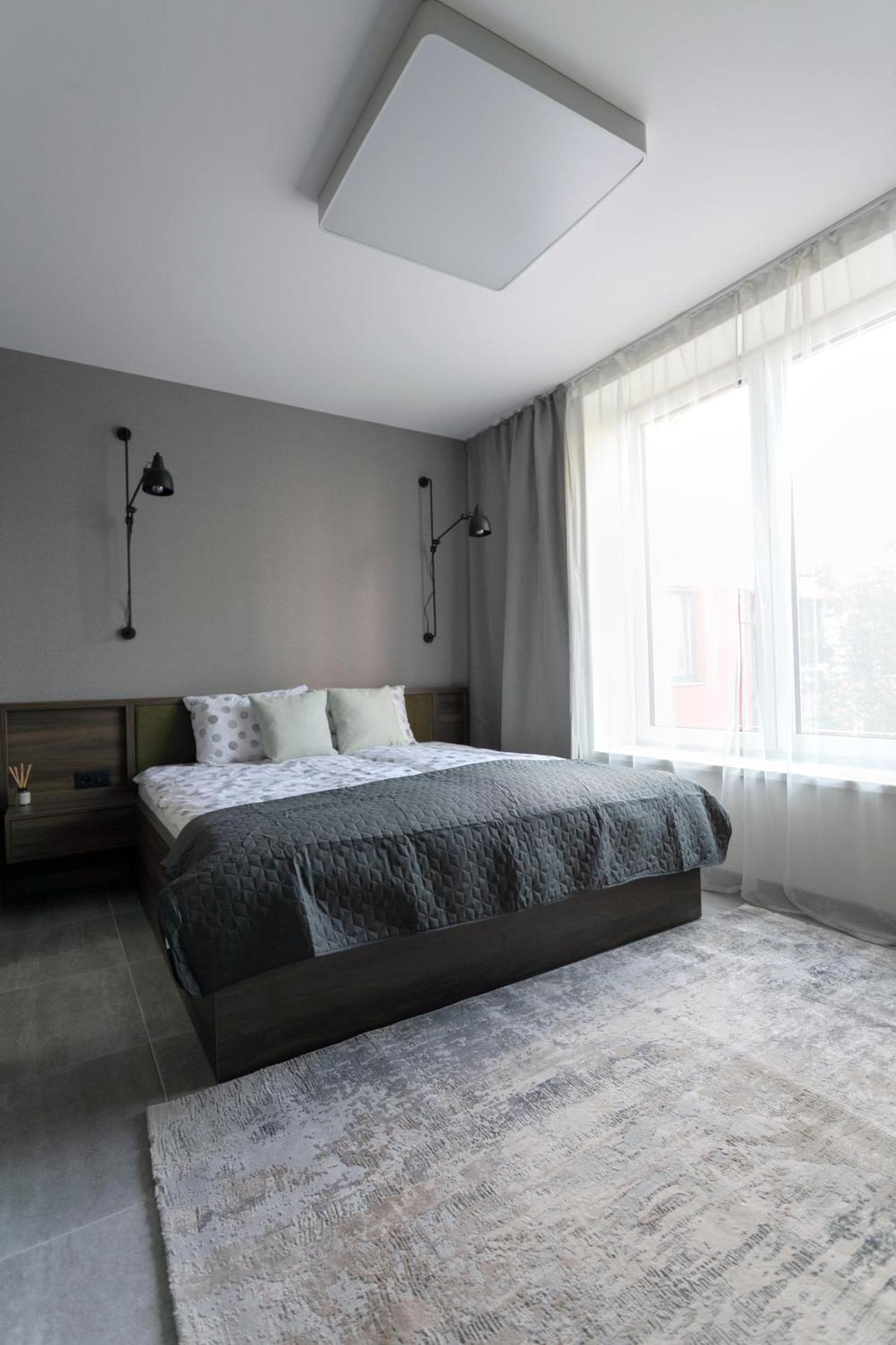 Luong Europe Apartments Praga Esterno foto